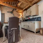 Ca' Del Mariner With Terrace Apartment