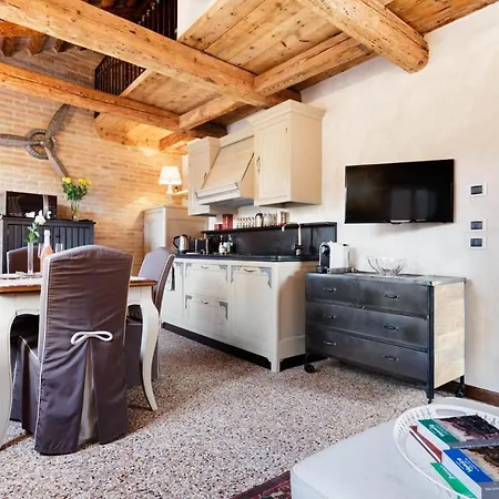 Apartment Ca' Del Mariner With Terrace Venedig